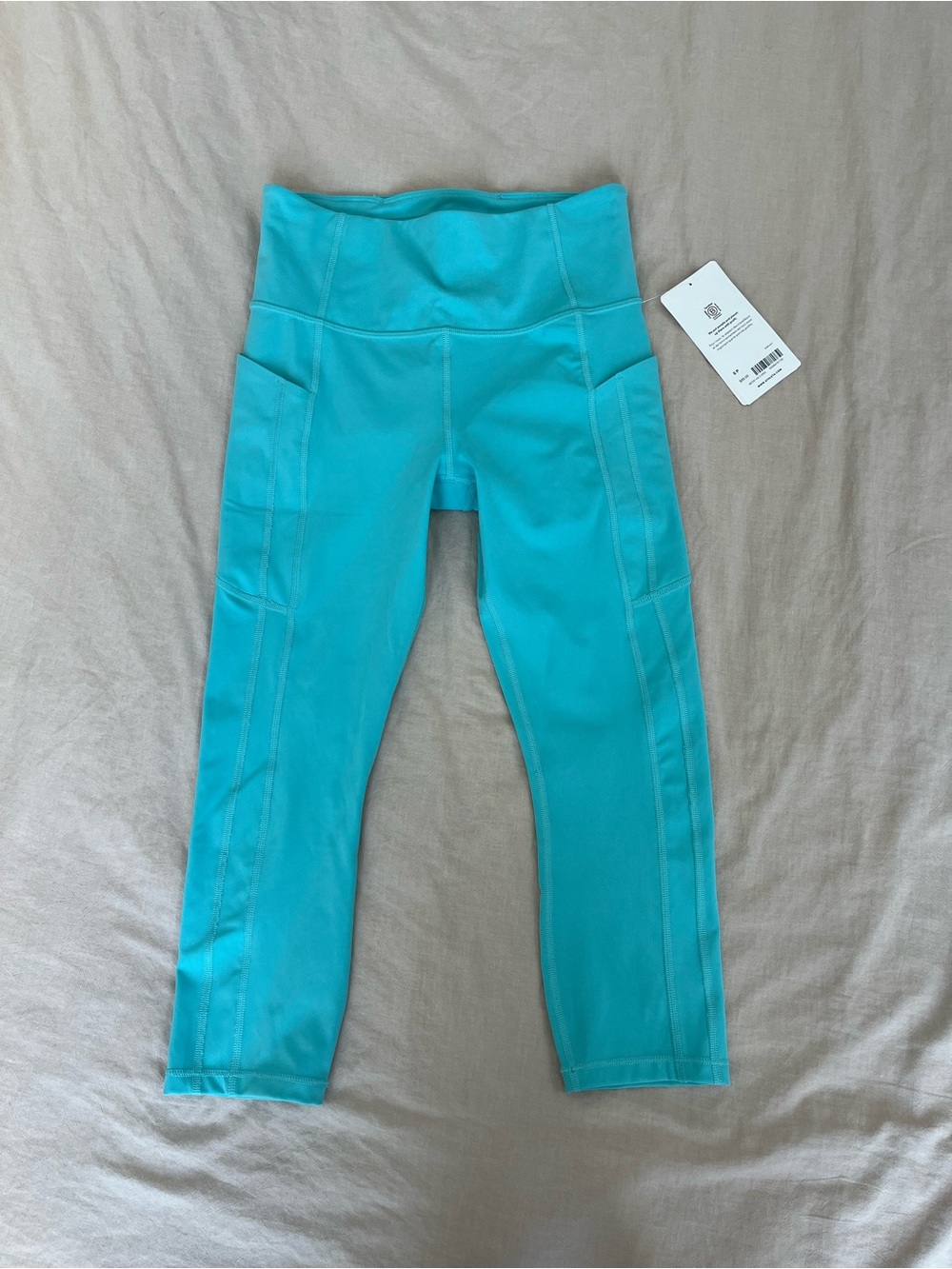 Athleta Ultimate Stash II Capri Leggings